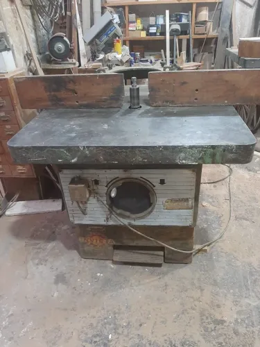 Tupia de mesa tamanho 1mx1m - marca Invicta