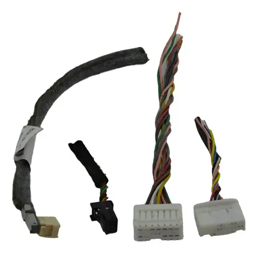 Kit Plug Chicote Conector Radio Som Duster 2013 Original