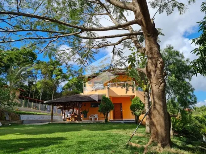 Vende-se Chácara em Retiro do Congo