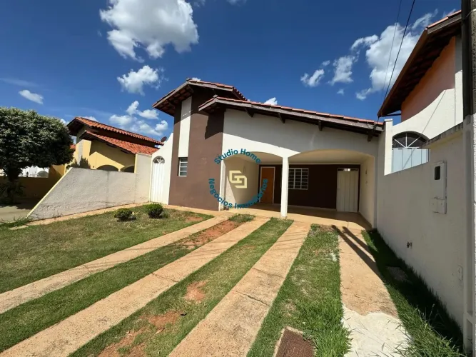 Casa a venda no Condominio Portal do Lago em em Araras-SP | 3 Quartos, Suíte, Espaço Gourm