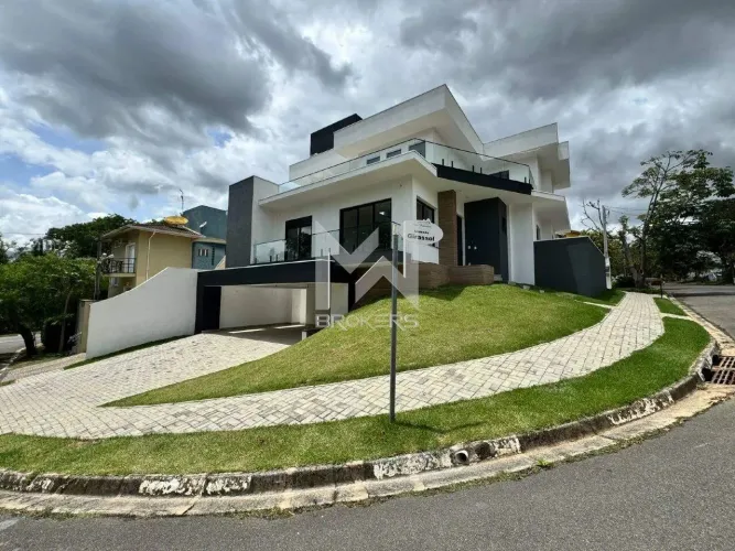Casa à venda no Condomínio Terras de São Francisco em Vinhedo/SP