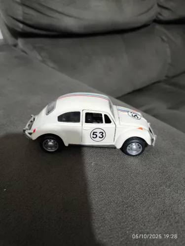 Fusca de metal Herbie de fricção pequeno 