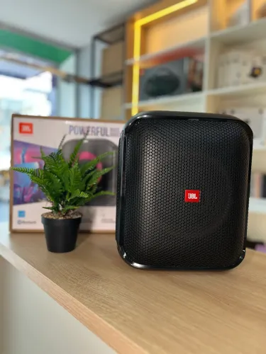 JBL ENCORE ESSENTIAL CAIXA DE SOM 100W - NOVA E ORIGINAL 