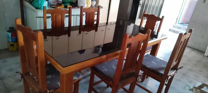 Mesa de Jantar com 6 Cadeiras