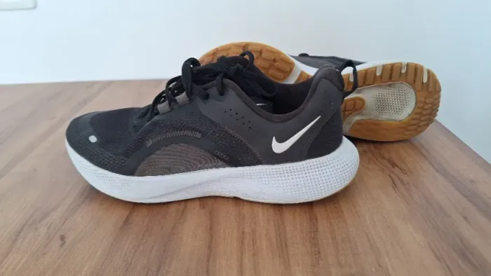 Tênis Nike feminino