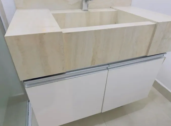 Bancada/pia para banheiro