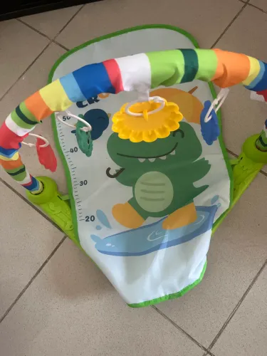 Tapete interativo para bebês