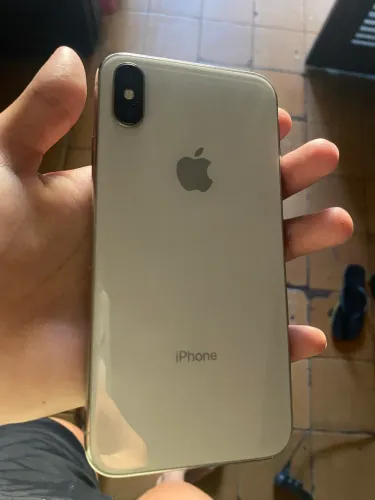 iPhone X