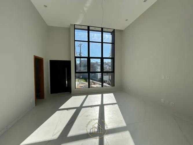 Vale dos Cristais - Casa de Alto Padrão à Venda no Vale dos Cristais IV | 4 Quartos, 3 Suí