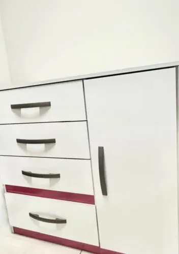 Cômoda Grande