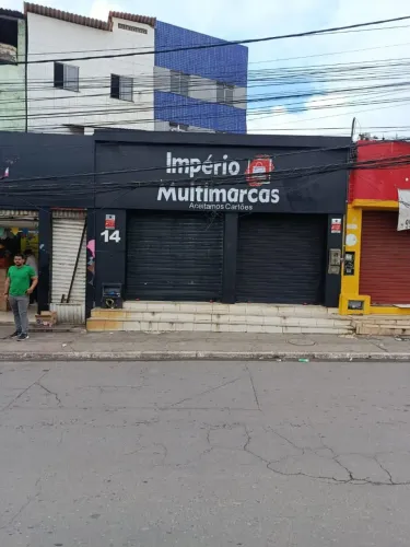 Ponto Comercial Reformado na Avenida Dorival Caymmi | Itapuã | Excelente Localização