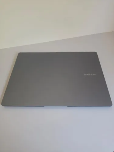 Samsung Galaxy Book4 Pro 14" Touchscreen (Core Ultra 7 / 16GB / SSD 512GB) - Seminovo
