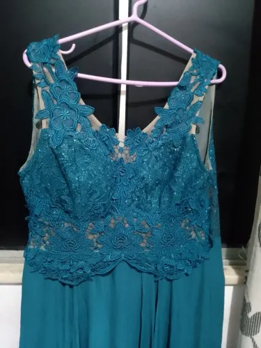 Vestido de festa , são dois vestidos