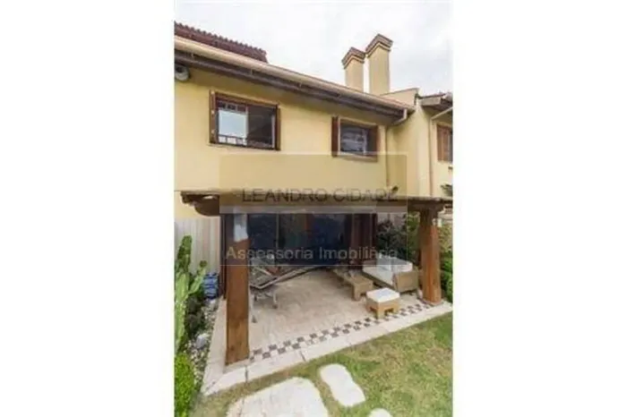 Casa de condomínio 3 dormitórios - Bairro Três Figueiras