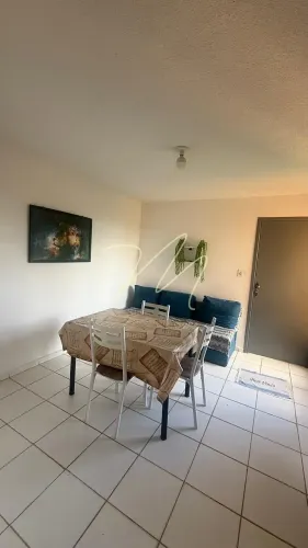 Apartamento padrão à Venda, Condomínio Sol e Mar