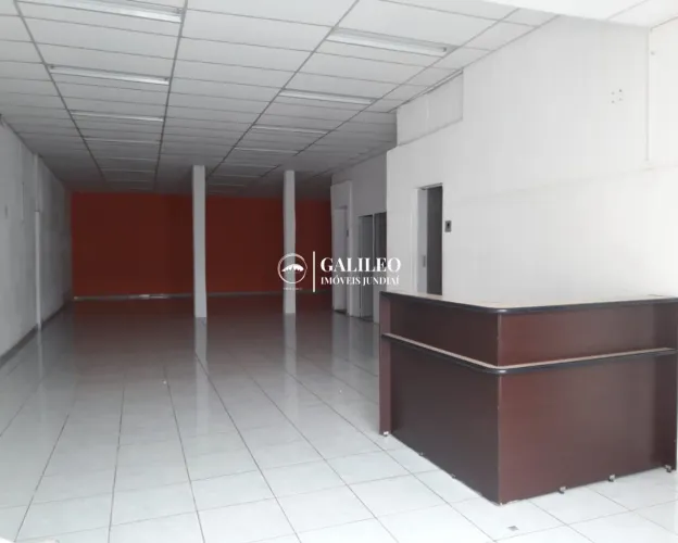 Aluga-se salão comercial no Parque Centenário - Jundiaí São 250 m² de terreno e 222 m² de
