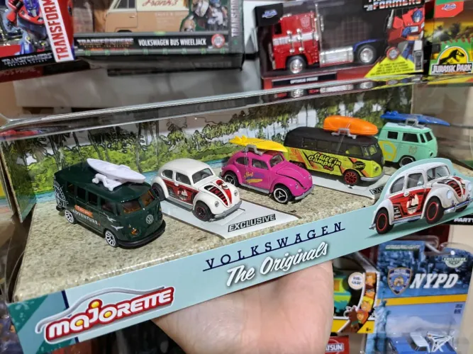 Giftpack 5 Miniaturas Volkswagen The Originals Majorette Clássicos Fusca e Kombi 1:64 Novo
