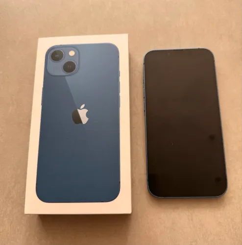 iPhone super conservado.