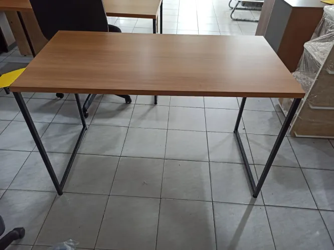 Mesa para escritório 1.18m