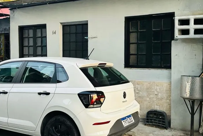 Casa pequena e confortável 