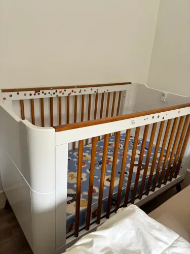 Berço Matic Seminovo com colchão