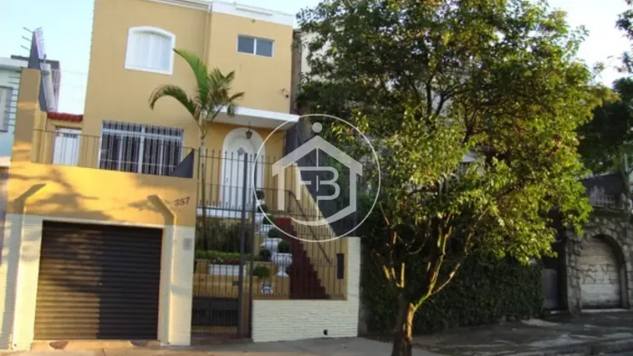 Casa para locação na Aclimação - 160m² | 4 Dorms | 1 Vaga - Com Edicula - Aclimação/SP