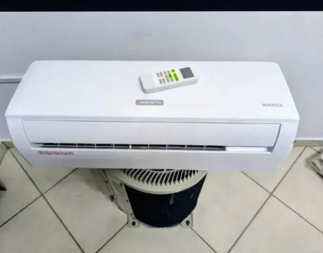 Ar condicionado split inverter agratto 12000 BTUs com instalação inclusa e garantia de um