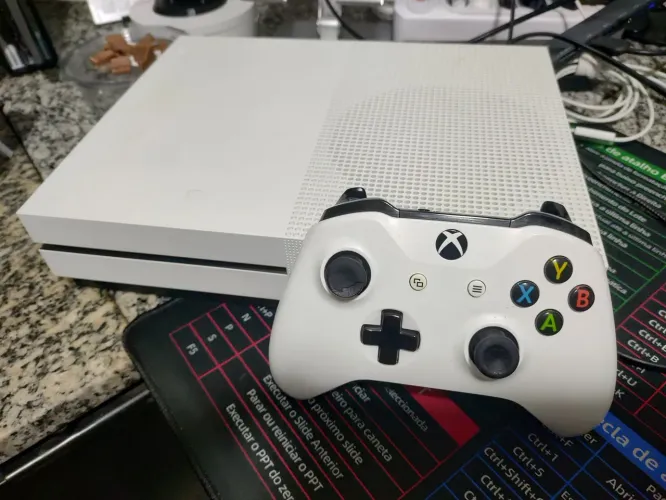 Xbox One S Videogame