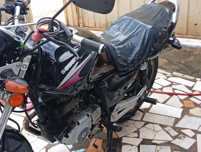 Vendo moto yes 125