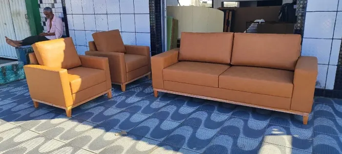 Sofá com poltrona 