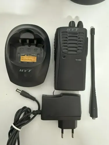 Rádio Hyt Tc500 Uhf Usado