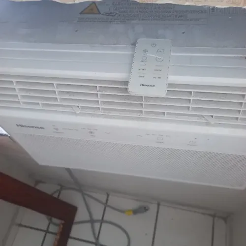 AR CONDICIONADO HISENSE NA GARANTIA DIGITAL COM CONTROLE 8500 BTUS,NOTA FISCAL E MANUAL