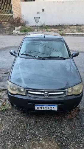 Fiat Siena HLX 1.8 MPI Flex 8V 4P 2005