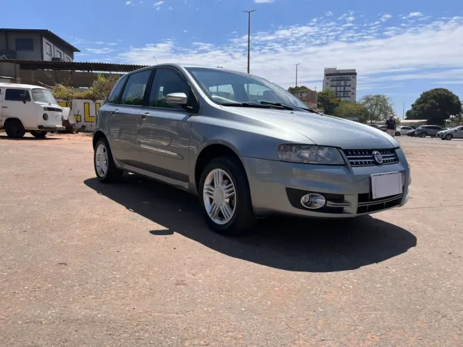 Fiat Stilo 1.8/ 1.8 Connect Flex 8V 5P 2010