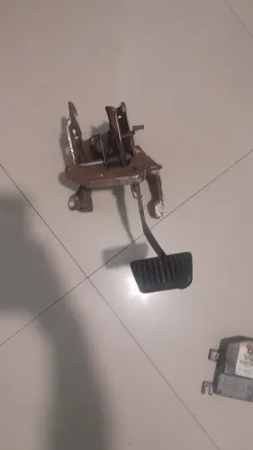 Vendo Robozinho câmbio easytronic completo. 