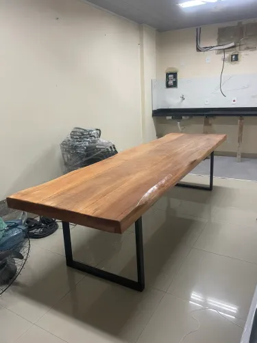 Mesa rústica