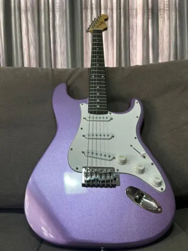 Guitarra Elétrica Nova