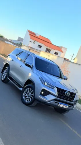Toyota Hilux SW4 SRX 4X4 2.8 TDI 16V Dies. Aut. 2021
