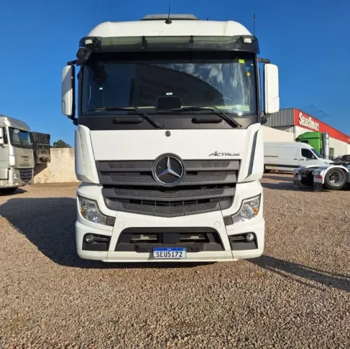 Mercedes-Benz Actros 2548 6x2