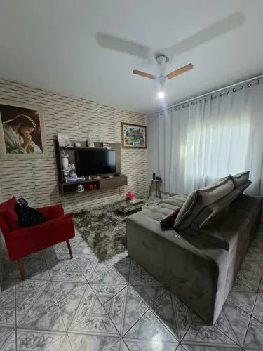 Casa - Sobrado à venda na Alvorada em Resende