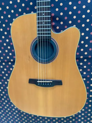 Vendo violão Crafter HDC 200 EQ/s NT (Red Spruce/mogno)