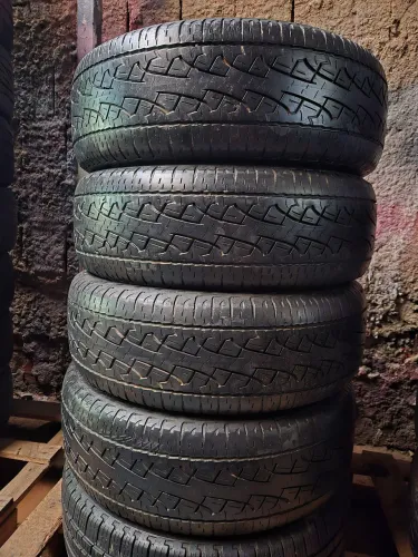 Jogo de Pneus 215/60/17 Pirelli