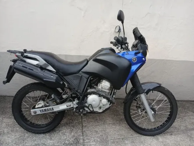 Tenere 250