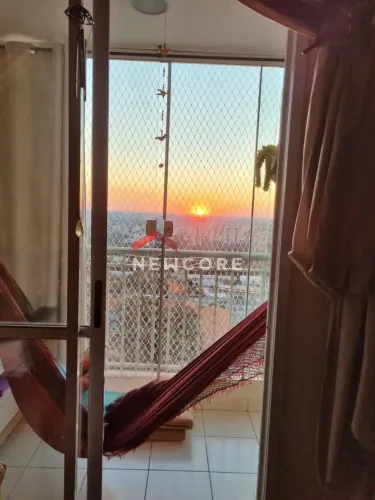 Apartamento em Avenida General Carneiro - Vila João Jorge - Campinas/SP
