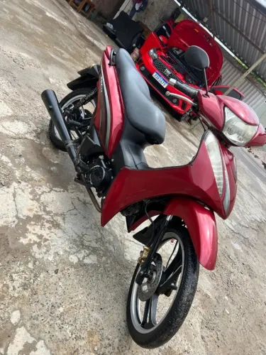 Bull 50cc Vermelha Scarlett