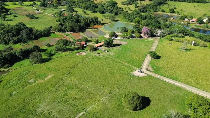 CHACÁRA DE ALTO PADRÃO EM PETROLINA DE GOIAS - 8.11 ALQ