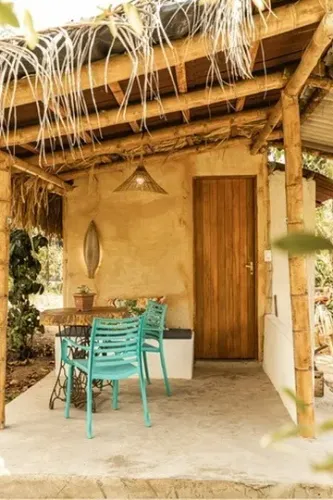 Terreno com quartos e área perfeitos para hotel/hostel/pousada CORUMBAU/Bahia