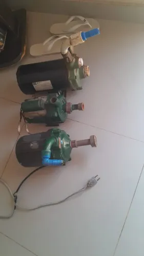 3 BOMBAS