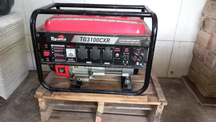 Gerador Toyama mod TG3100CXR a gasolina 