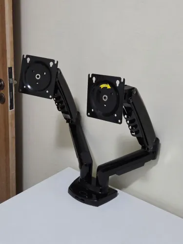 Suporte Articulado Duplo De Mesa Para 2 Monitores - Padrão VESA